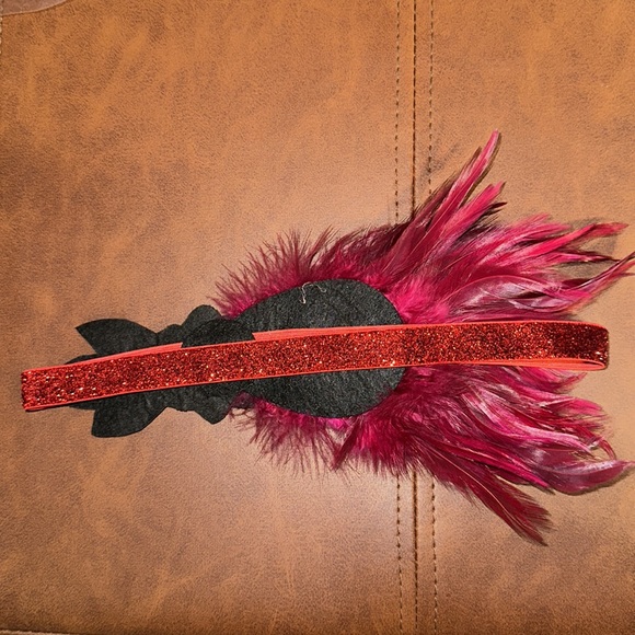 Vintage Red Feathered Rhinestones Headband Peacock Gatsby 1920 Flapper - Picture 2 of 4